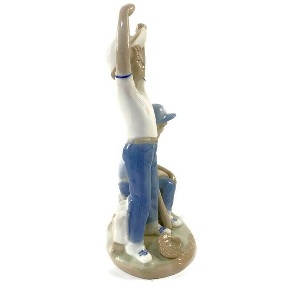 Baseball Winner Looser Figurine Vintage 1989 Paul Sebastian 9" Tall - Picture 8 of 9